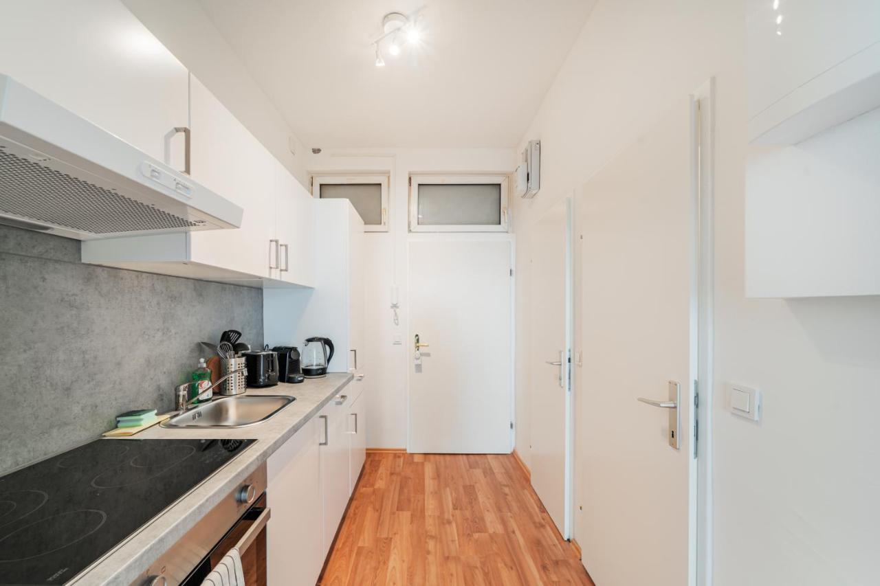 Central Appartment Wien Exteriör bild